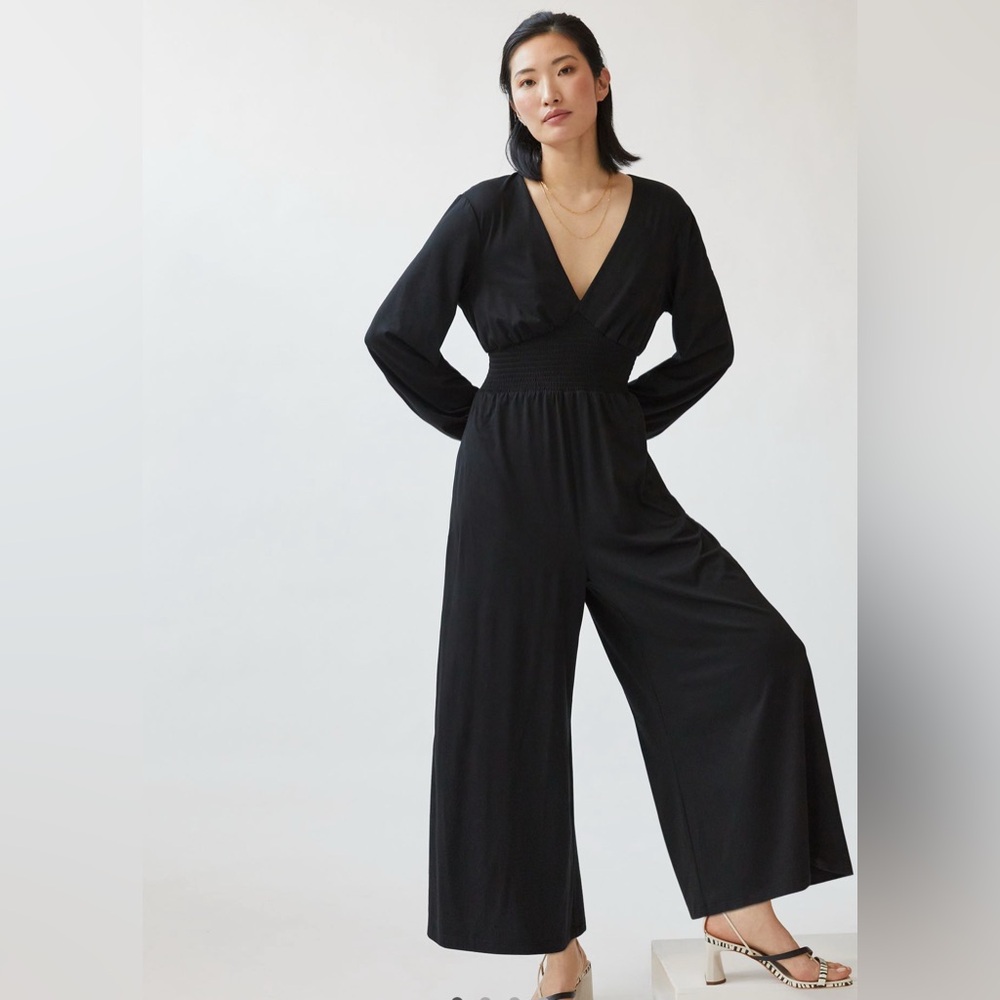 Hutch Wide leg V-Neck Jumpsuit
